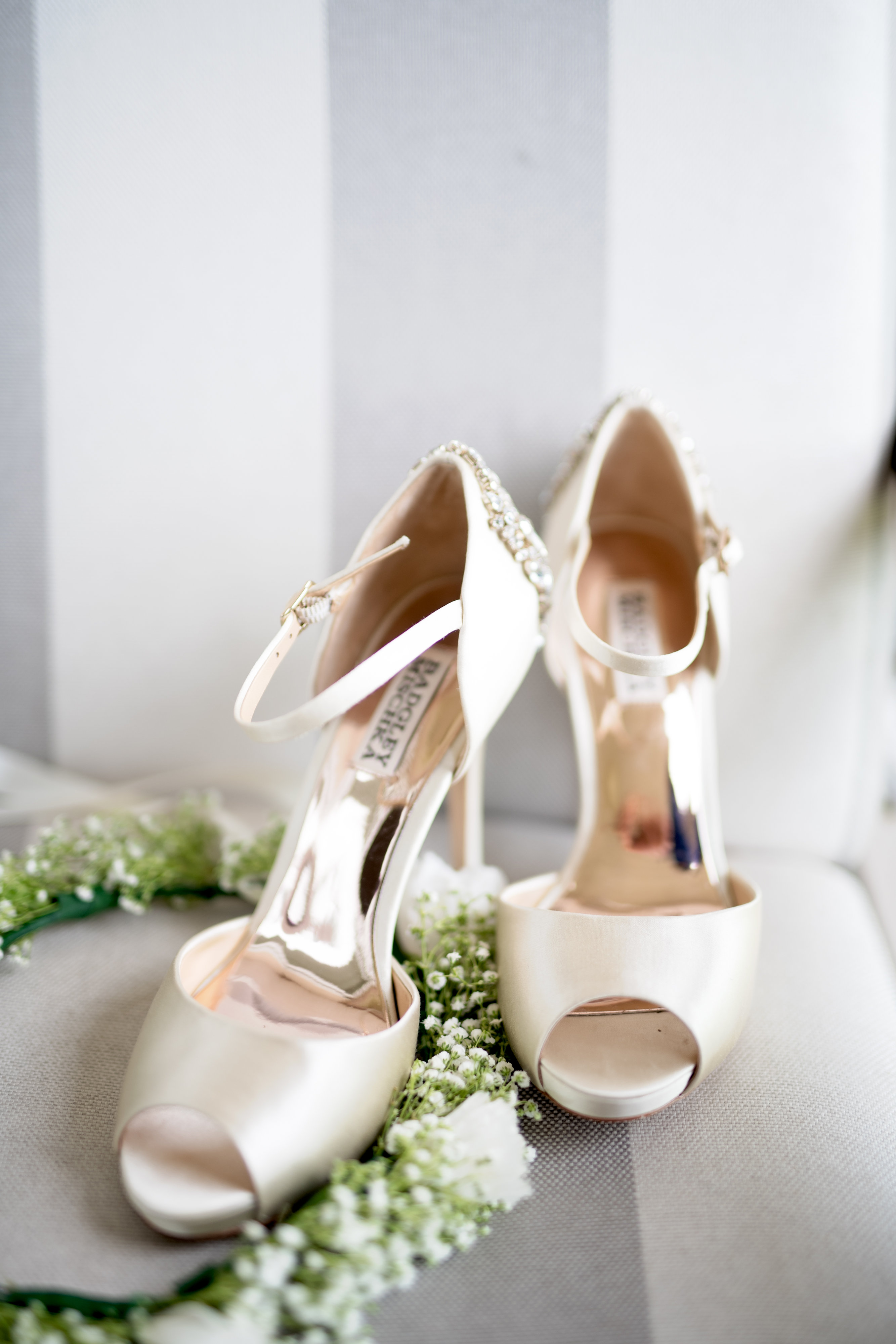 wedding day heels, dallas event planner